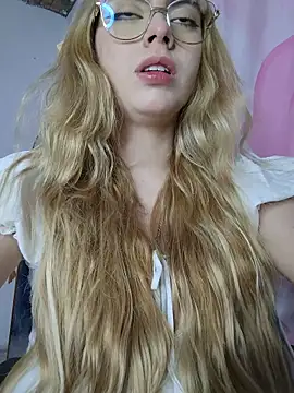 isaneptuneuwu online show from 03-09-26, 01:42