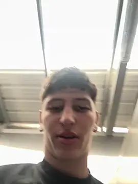 Snapshot of ARON_LUXX chatting on 02-28-26, 02:51 ARON LUXX online show from 02-28-26, 02:51