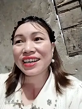 Snapshot of cong1122 chatting on 02-18-26, 10:33 cong1122 online show from 02-18-26, 10:33