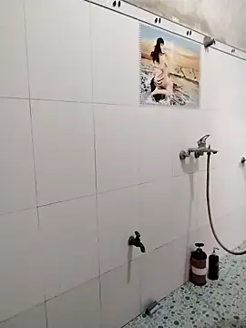 Snapshot of cong1122 chatting on 02-19-26, 11:17 cong1122 online show from 02-19-26, 11:17