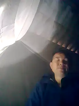 Snapshot of vivi1889 chatting on 03-23-26, 01:20 vivi1889 online show from 03-23-26, 01:20