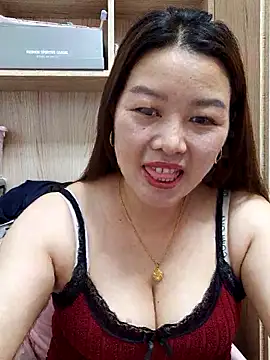 Jennie dogy online show from 06-15-26, 04:25