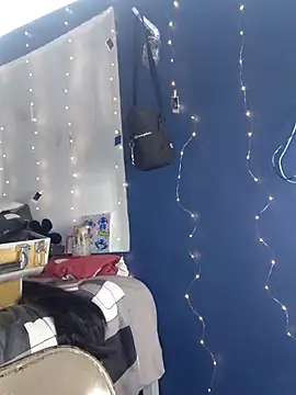 Snapshot of sexiemmaqueen chatting on 03-03-26, 07:58 sexiemmaqueen online show from 03-03-26, 07:58