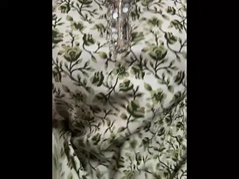 komalsharma99 online show from 06-12-26, 04:44