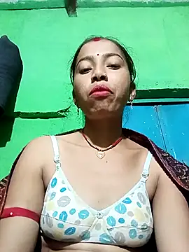 Snapshot of Cut_it73 chatting on 02-20-26, 07:03 Cut it73 online show from 02-20-26, 07:03