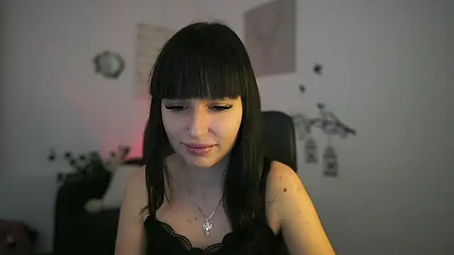 Shiningstarnew18 online show from 02-19-26, 07:32