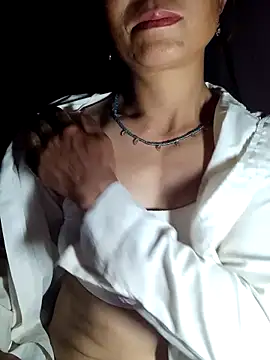 witch-xx online show from 06-01-26, 08:32