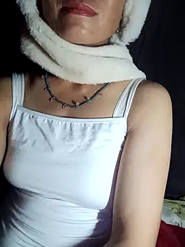 Snapshot of witch-xx chatting on 06-16-26, 02:30 witch-xx online show from 06-16-26, 02:30
