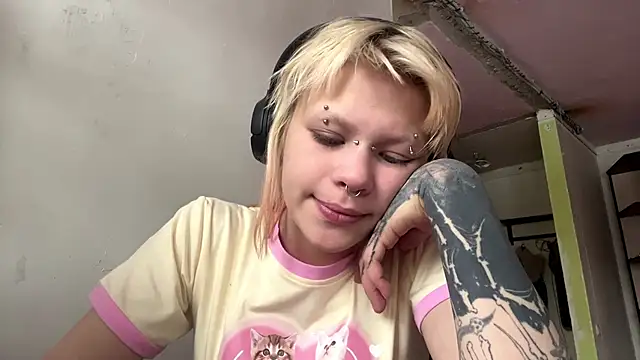 MeowMixer online show from 02-07-26, 09:13