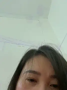 Snapshot of Irene_007 chatting on 02-05-26, 01:16 Irene 007 online show from 02-05-26, 01:16