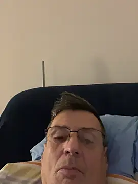 ManuelCervantes1972 online show from 02-28-26, 11:39