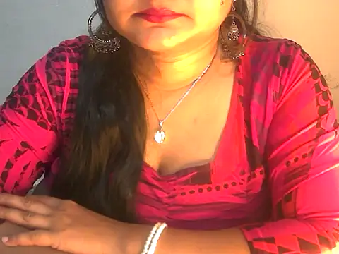 Snapshot of Saniya_K2 chatting on 02-05-26, 03:27 Saniya K2 online show from 02-05-26, 03:27