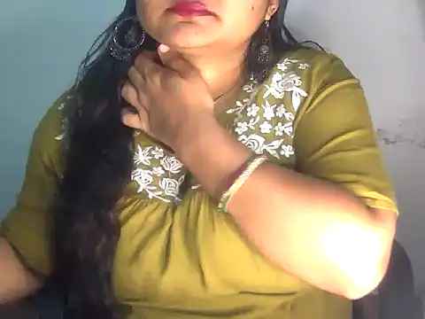 Snapshot of Saniya_K2 chatting on 02-28-26, 06:20 Saniya K2 online show from 02-28-26, 06:20