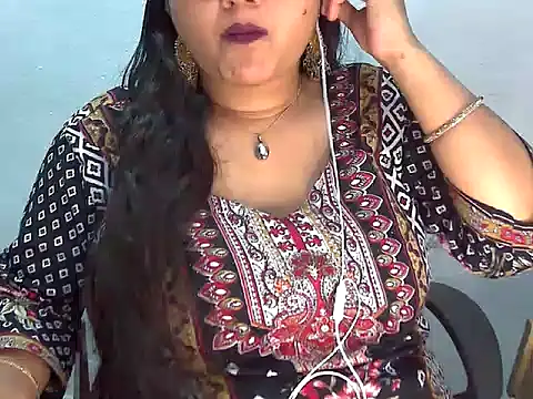 Snapshot of Saniya_K2 chatting on 05-03-26, 04:24 Saniya K2 online show from 05-03-26, 04:24