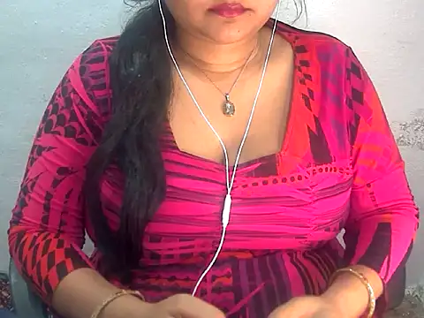 Snapshot of Saniya_K2 chatting on 05-07-26, 04:12 Saniya K2 online show from 05-07-26, 04:12