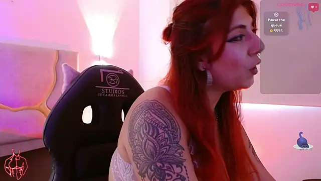 Snapshot of Sashaa_tay chatting on 02-09-26, 07:29 Sashaa tay online show from 02-09-26, 07:29