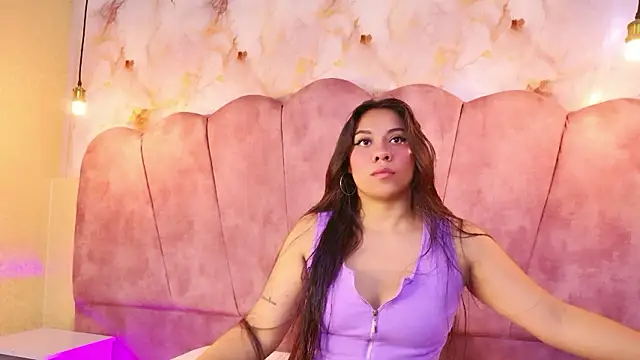 Snapshot of SasshaSpicy chatting on 02-21-26, 12:39 SasshaSpicy online show from 02-21-26, 12:39