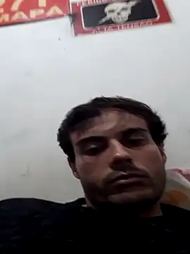 henriquefc2712 online show from 03-26-26, 06:52