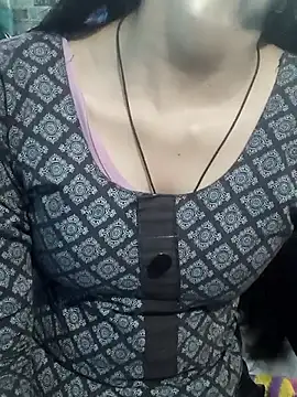 Sexy-Raziya69 online show from 02-07-26, 07:56