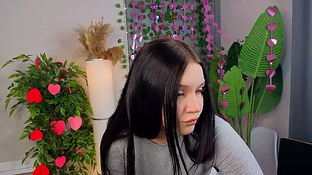 RoxannRunk online show from 02-17-26, 06:10