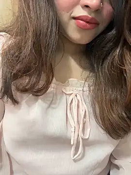 riya sharma11 online show from 04-12-26, 06:57