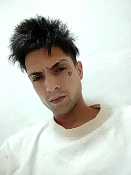 CubanoxxxSex online show from 02-14-26, 12:29