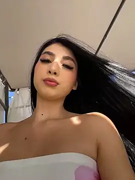 Snapshot of BadLilAngelXXX chatting on 05-31-26, 01:07 BadLilAngelXXX online show from 05-31-26, 01:07