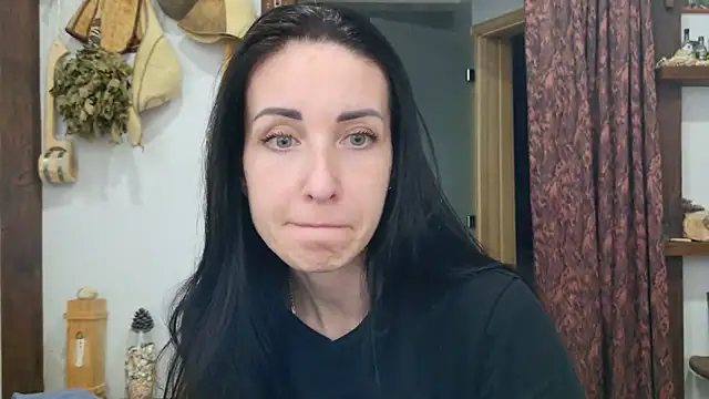 Poorlamb911 online show from 04-01-26, 06:49