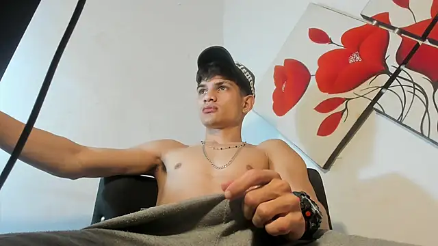 Snapshot of Jesshot_bigcock20cm chatting on 06-23-26, 05:27 Jesshot bigcock20cm online show from 06-23-26, 05:27