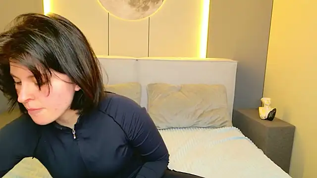 Milana Bold online show from 03-19-26, 08:35