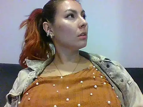 Snapshot of AnnyaEvans chatting on 06-02-26, 03:19 AnnyaEvans online show from 06-02-26, 03:19