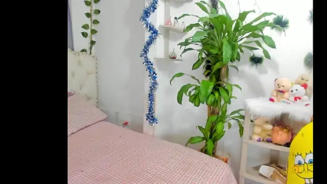 Snapshot of sweet_supreme chatting on 02-10-26, 08:02 sweet supreme online show from 02-10-26, 08:02