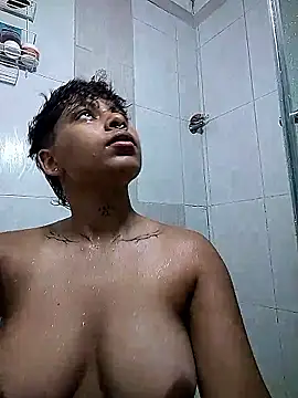 Snapshot of scarletfox__3 chatting on 02-23-26, 01:47 scarletfox 3 online show from 02-23-26, 01:47