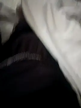 Snapshot of lucky9161 chatting on 02-16-26, 08:43 lucky9161 online show from 02-16-26, 08:43