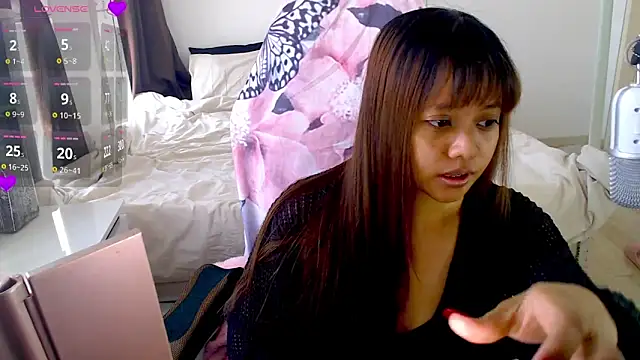 Snapshot of MyAsianWaifu chatting on 06-10-26, 05:50 MyAsianWaifu online show from 06-10-26, 05:50