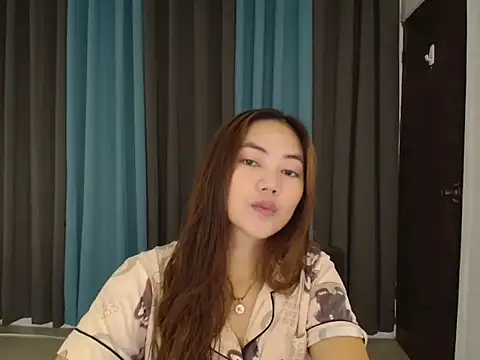 babydenxx69 online show from 02-05-26, 11:04