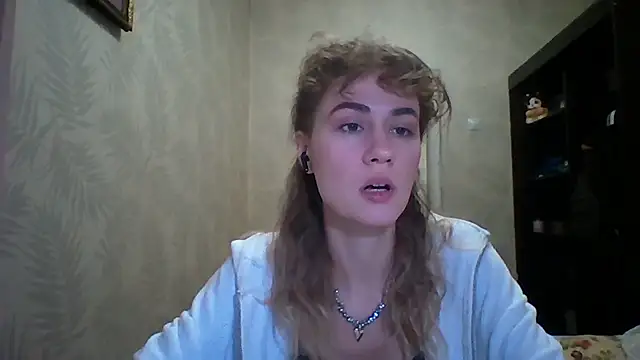 Snapshot of DeanneGilcher chatting on 02-28-26, 03:24 DeanneGilcher online show from 02-28-26, 03:24