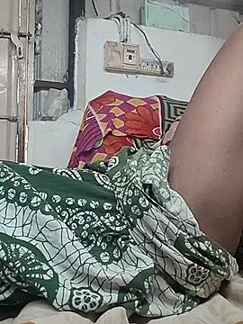 Sweet-runi online show from 04-05-26, 07:05