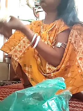 Sweet-runi online show from 04-11-26, 07:45