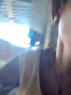 Snapshot of Sweet-runi chatting on 06-25-26, 02:33 Sweet-runi online show from 06-25-26, 02:33