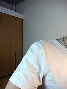 Snapshot of Emmanuel_Lust chatting on 02-25-26, 12:26 Emmanuel Lust online show from 02-25-26, 12:26