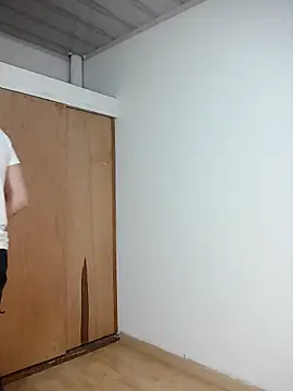 Snapshot of Emmanuel_Lust chatting on 02-28-26, 12:17 Emmanuel Lust online show from 02-28-26, 12:17