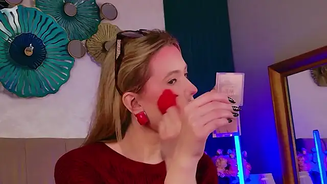 Snapshot of Beckie_White chatting on 03-02-26, 09:10 Beckie White online show from 03-02-26, 09:10