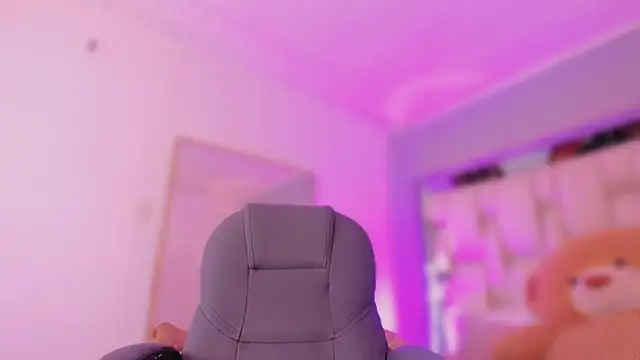 AishaKassandra online show from 04-16-26, 12:06