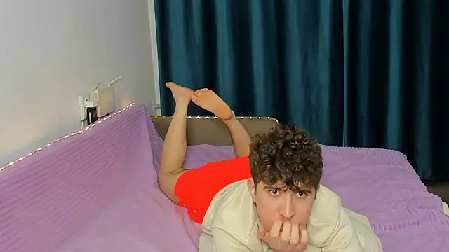 Snapshot of Johnny_Big_Ass chatting on 03-02-26, 06:47 Johnny Big Ass online show from 03-02-26, 06:47