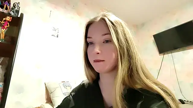 Snapshot of TiaBIanks chatting on 02-16-26, 02:24 TiaBIanks online show from 02-16-26, 02:24