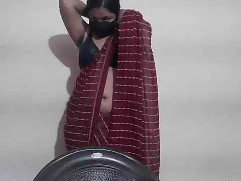 Snapshot of Wow_nikita chatting on 02-21-26, 12:28 Wow nikita online show from 02-21-26, 12:28