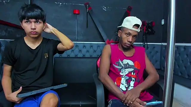 Snapshot of Jeanpieroo26 chatting on 02-27-26, 07:47 Jeanpieroo26 online show from 02-27-26, 07:47