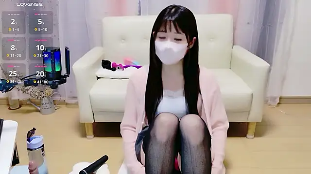 Sana 37  online show from 05-29-26, 01:20