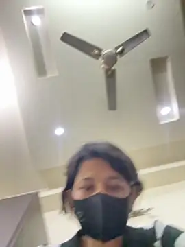 Snapshot of raavigirl chatting on 02-26-26, 06:18 raavigirl online show from 02-26-26, 06:18